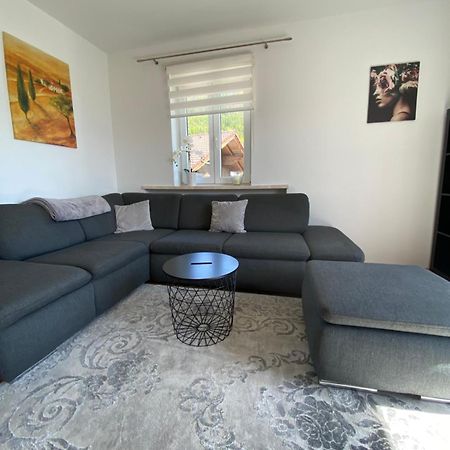 Ferienwohnung Lara Tiefgraben Bagian luar foto