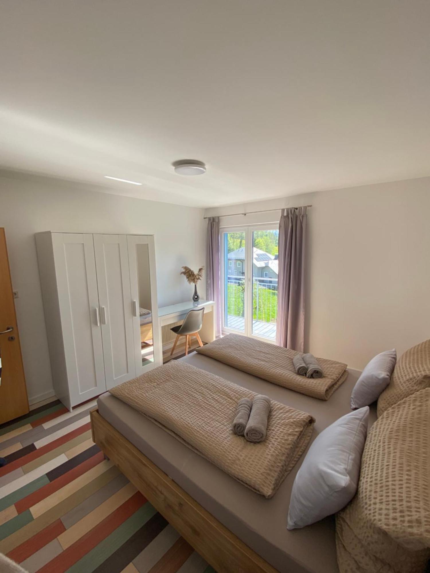 Ferienwohnung Lara Tiefgraben Bagian luar foto